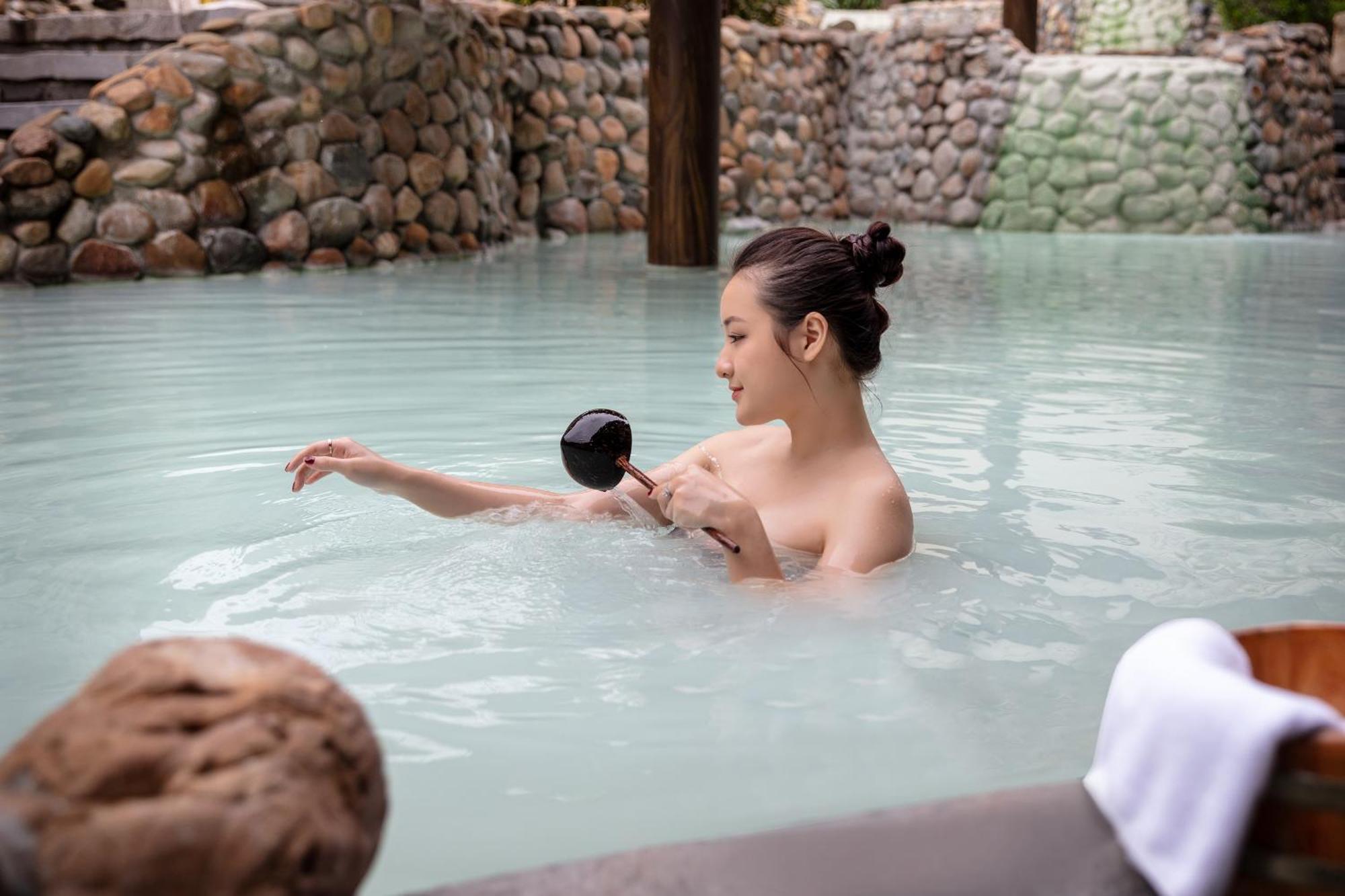 Kobi Onsen Resort Хюэ Экстерьер фото